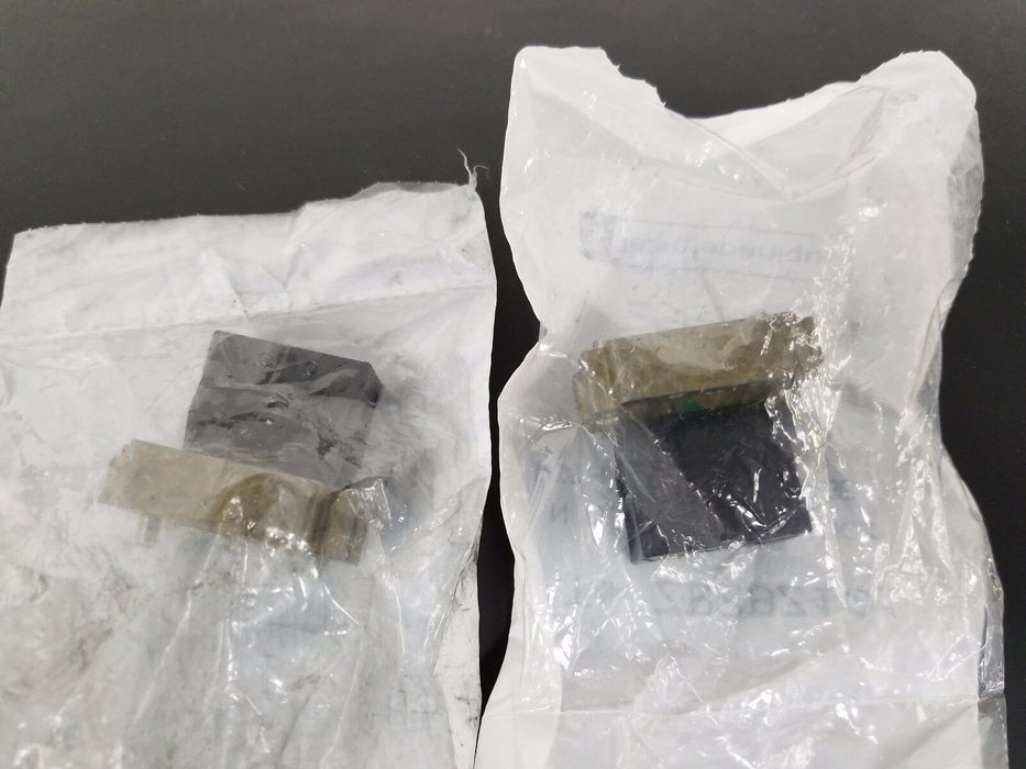 LOT OF 2 NEW TELEMECANIQUE ZB2BZ101 CONTACT BLOCKS W/ MOUNTING BASE