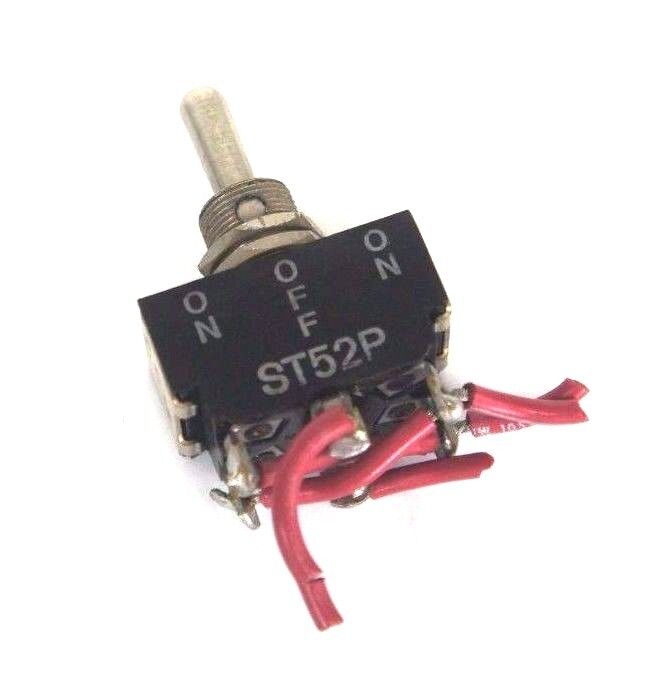 CUTLER HAMMER ST52P TOGGLE SWITCH