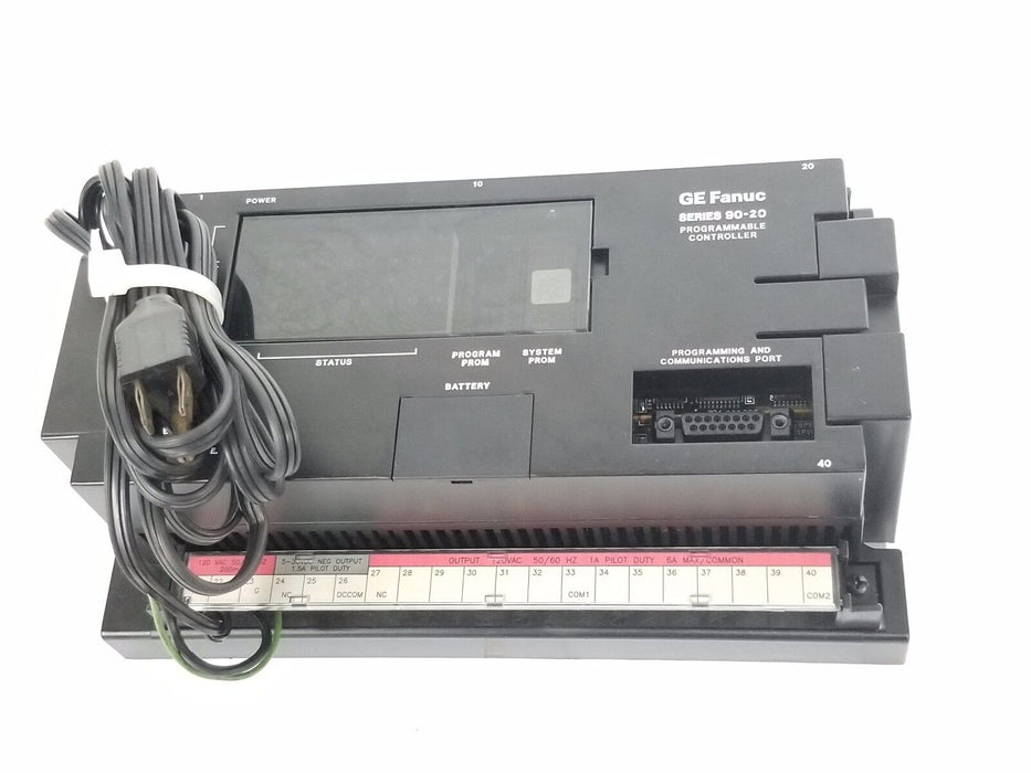 GE FANUC IC692MAA541C SERIES 90-20 PROGRAMMABLE CONTROLLER 120 VAC IC692CPU211D