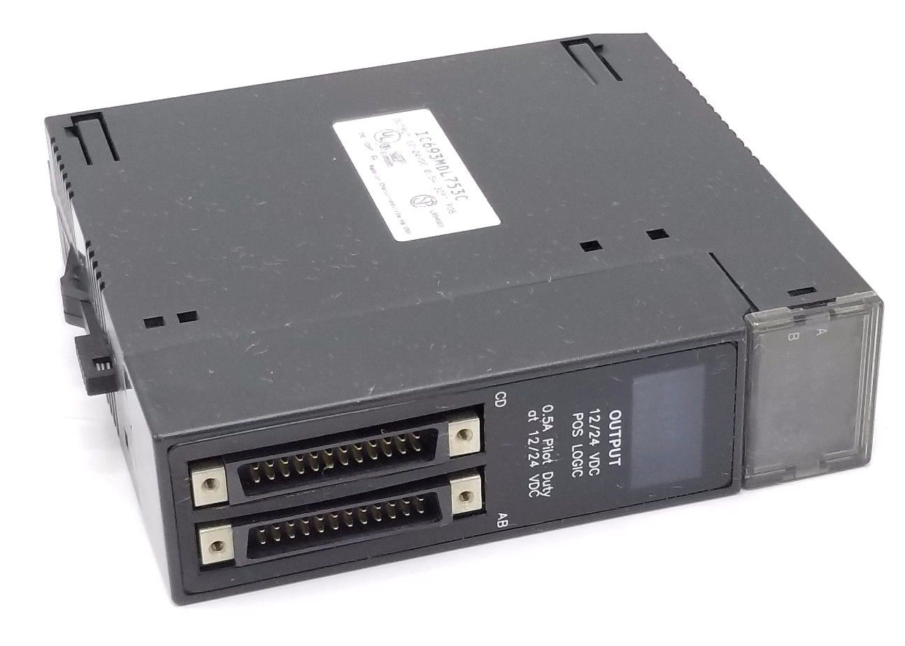 GE FANUC IC693MDL753C OUTPUT MODULE 0.5A, 32 PT POS, 12/24 VDC