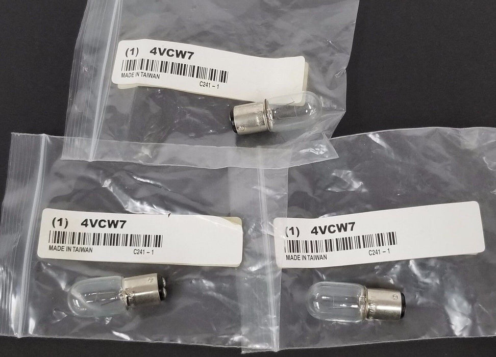 LOT OF 3 NEW LUMAPRO 4VCW7 MINIATURE LAMPS, 24V, 5W, C241-1