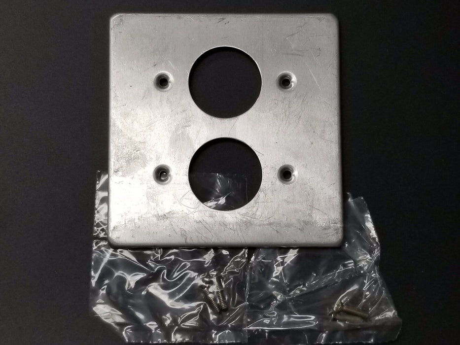 NIB HUBBELL KILLARK 2FR STAMPED ALUMINUM COVERS (BOX OF 10)