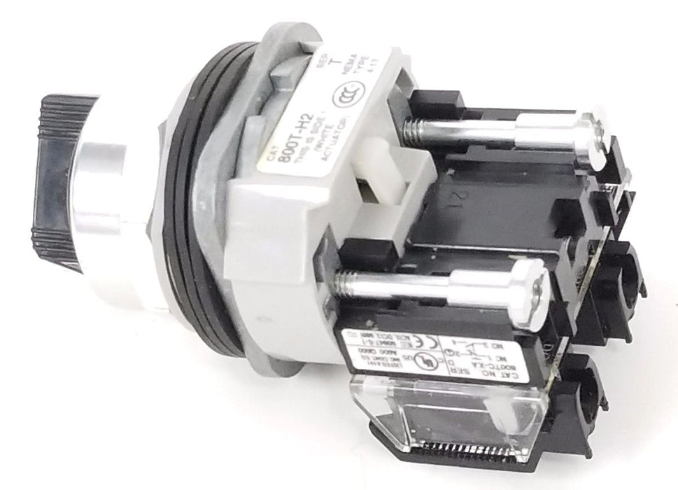 NEW ALLEN BRADLEY 800T-H2 SELECTOR SWITCH 800TH2, SER. T W/ 800TC-XA SER. D