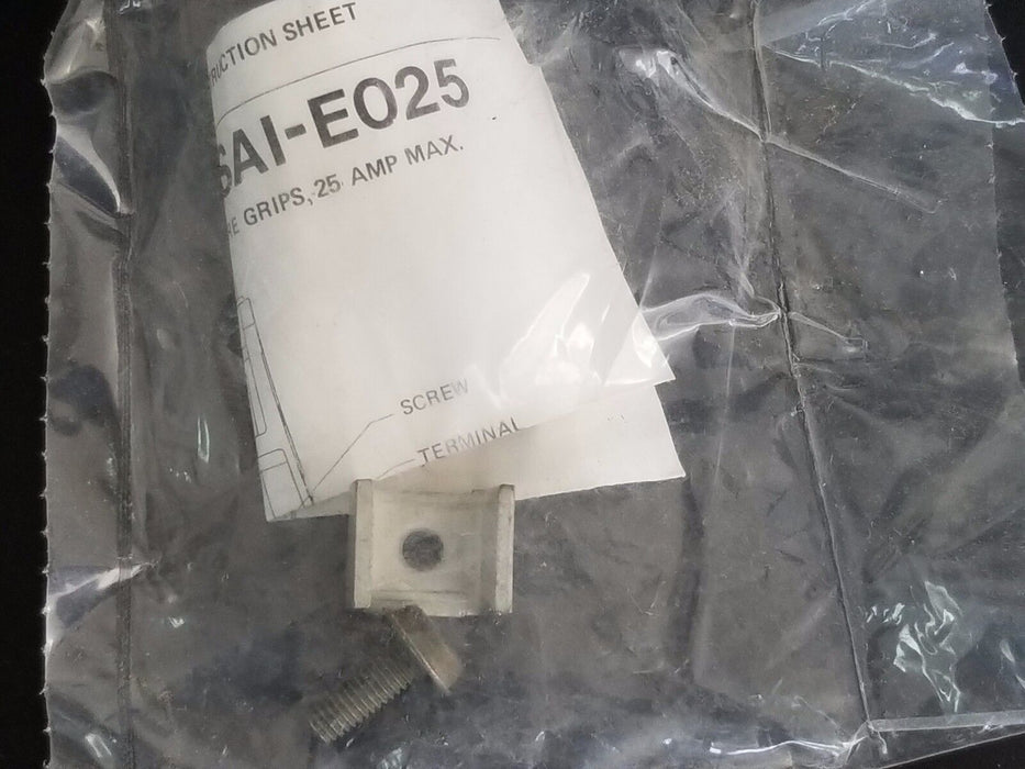 LOT OF 8 NEW GENERAL ELECTRIC SA1-EO25 WIRE GRIP KITS SA1EO25