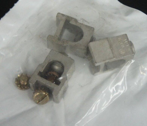 LOT OF 10 NEW CUTLER HAMMER 624B100G19 TERMINAL KITS (BAGS OF 3)