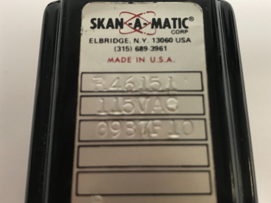 LOT OF 2 SKAN-A-MATIC R46151 PHOTOELECTRIC  RELAYS 115VAC