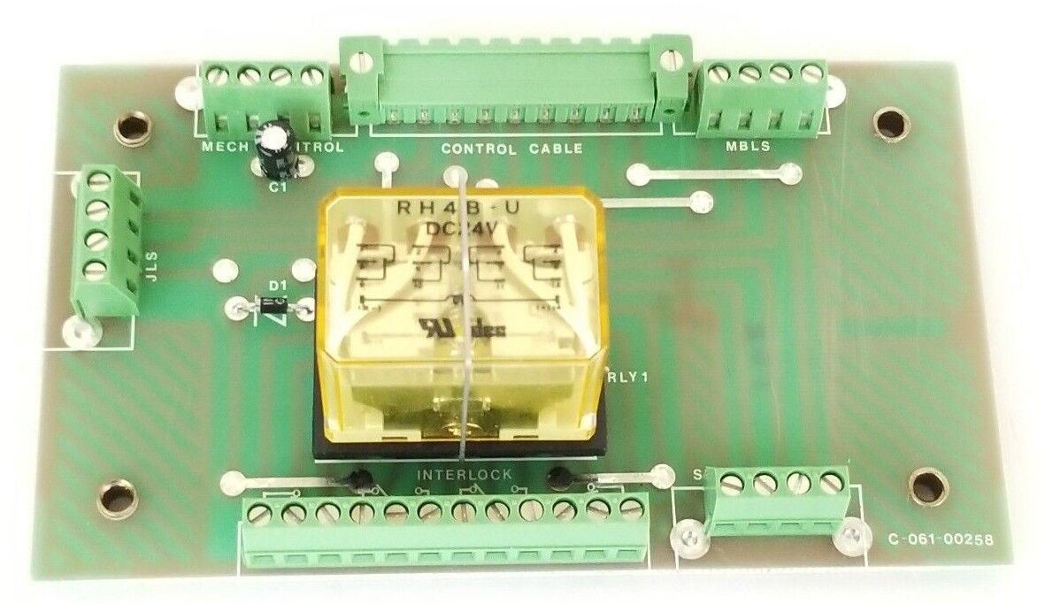 GENERIC C-061-00258 BOARD W/ IDEC RH4B-U-DC24V RELAY C06100258