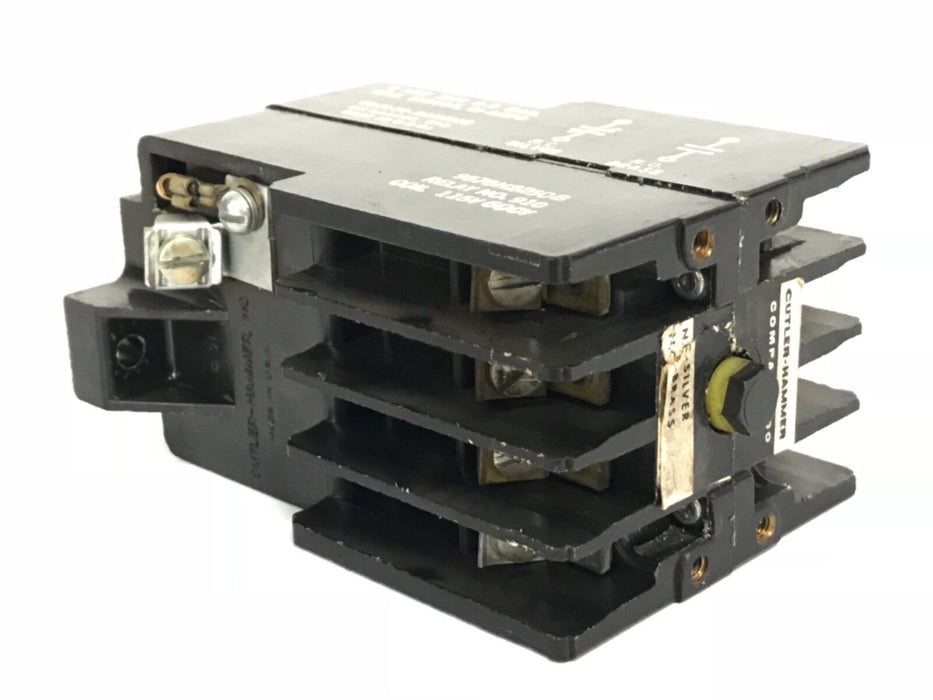 LOT OF 2 CUTLER-HAMMER 9575H2250 COMPACT 300 TYPE CF RELAYS 300VAC, 6A, 910