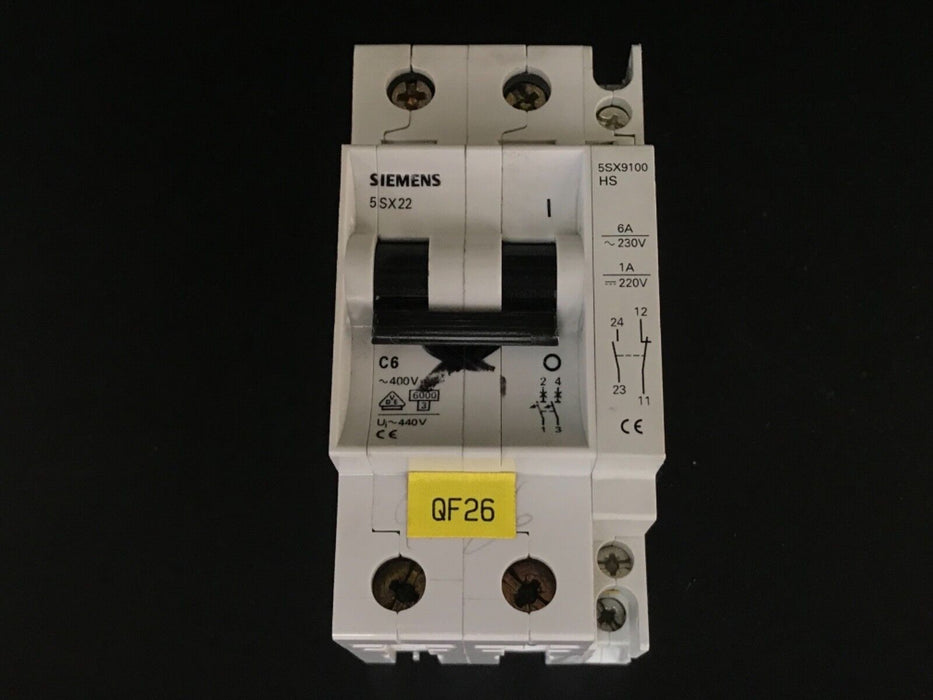 SIEMENS 5SX22 CIRCUIT BREAKER 5SX22C6, 400V, 2P, 6A, W/ 5SX9100-HS CONTACT BLOCK