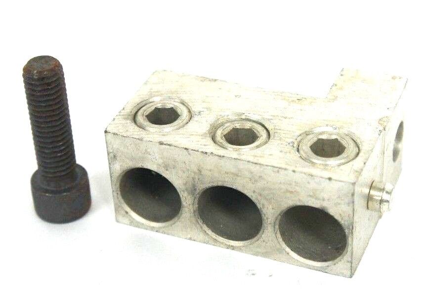 LOT OF 3 NEW SYLVANIA TA-3-M-500 LUG ASSEMBLIES 800 AMP MAX TA3M500