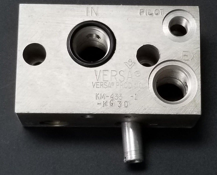 VERSA VALVES KM-433-1-KG30 PNEUMATIC MANIFOLD KM4331KG30