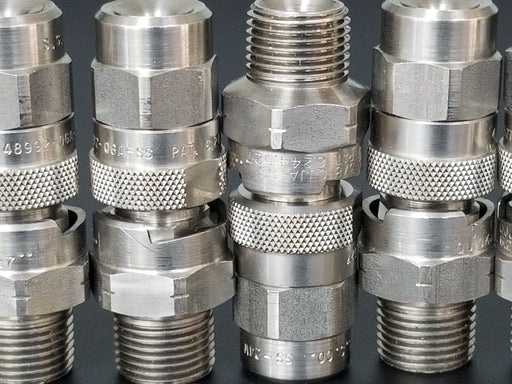 LOT OF 7 NEW SPRAYING SYSTEM CO. 3/8" QJJA-SS NOZZLES W/ 48992-QGA-SS, SS-24W