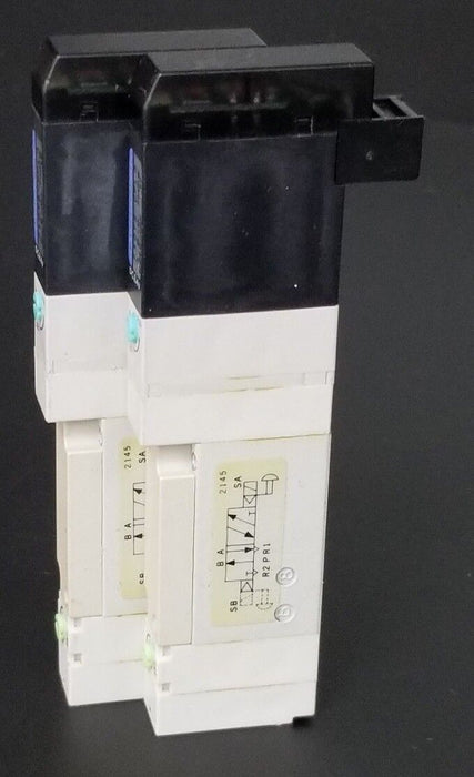 LOT OF 2 KOGANEI F10T2-CPL3 SOLENOID VALVES 24VDC, 0.2~0.7MPA, F10T2CPL3DC24V