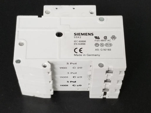 SIEMENS 5SX2C20 CIRCUIT BREAKER 400V, W/ 5SX9100-HS AUX. CONTACT BLOCK