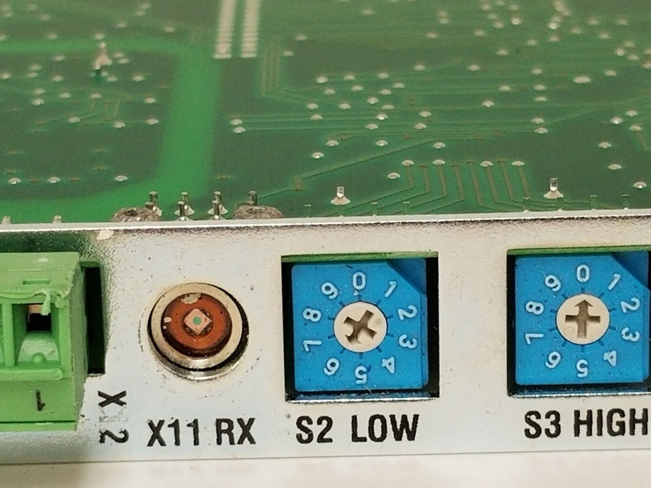 INDRAMAT / REXROTH DSS02.1 SERCOS INTERFACE BOARD 109-0852-4B01-11 (DAMAGED)
