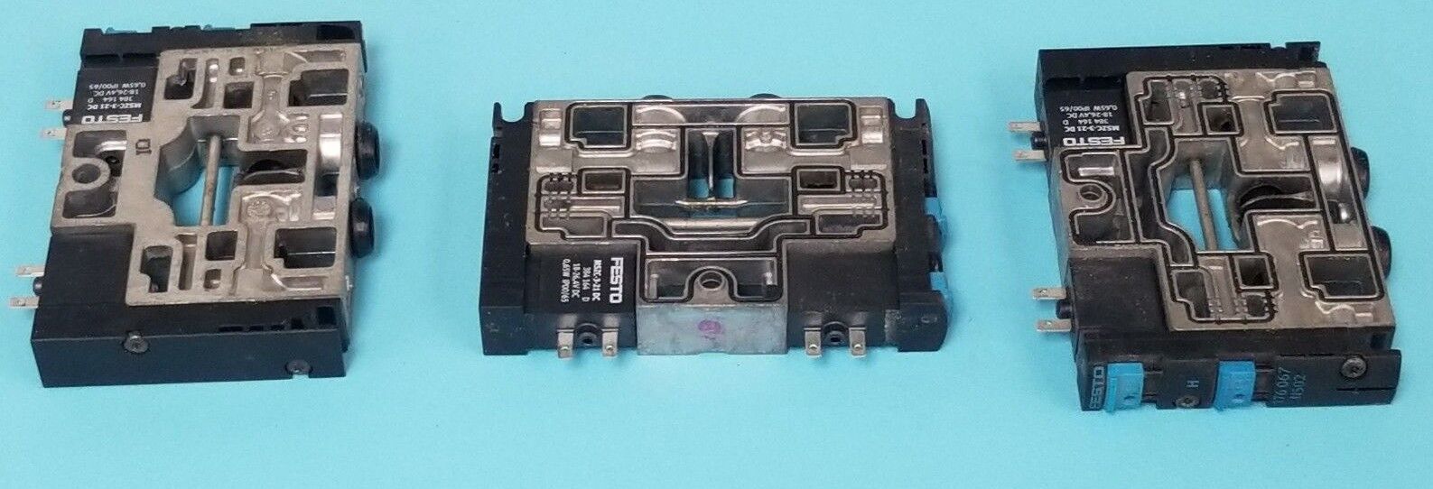 LOT OF 3 FESTO ELECTRIC 176-067 SOLENOID VALVES N502 , 384-164 18-26, 4VDC