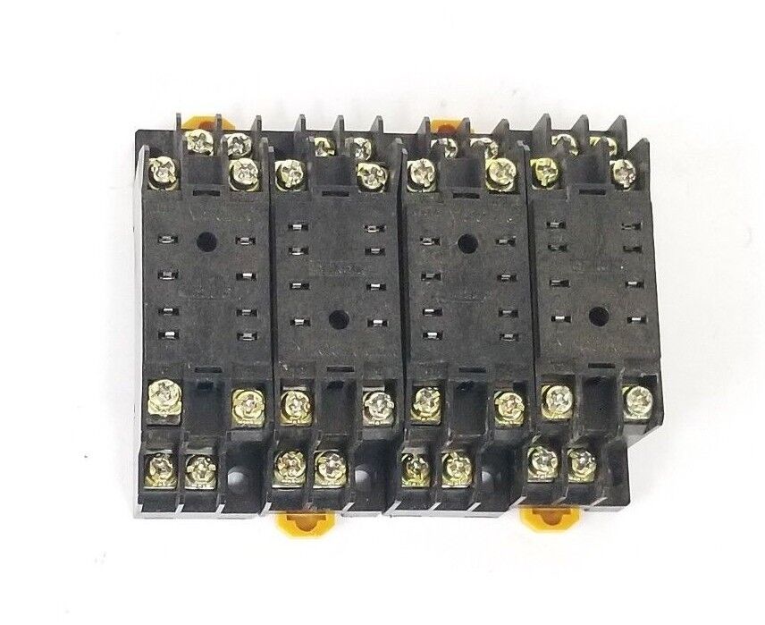 LOT OF 4 OMRON PYF08A RELAY SOCKETS 2-M4X10