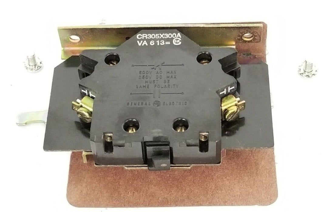 GENERAL ELECTRIC CR305X300A AUXILIARY CONTACT 600VAC 250VDC