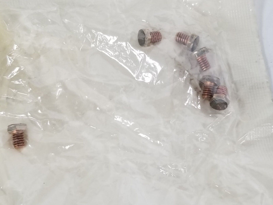 NEW SQUARE D UNKNOWN CONTACT KIT WITH SCREW HARDWARE