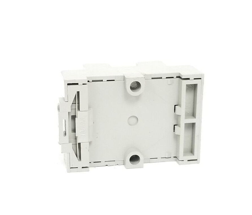 IDEC SR2P-05 RELAY SOCKET 10A 300V 84913 92501 SR2P05