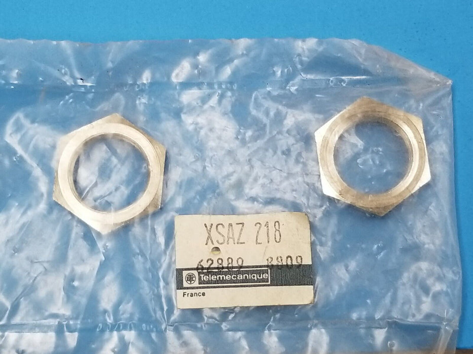 NEW TELEMECANIQUE XSAZ218 HARD WARE XSAZ 218