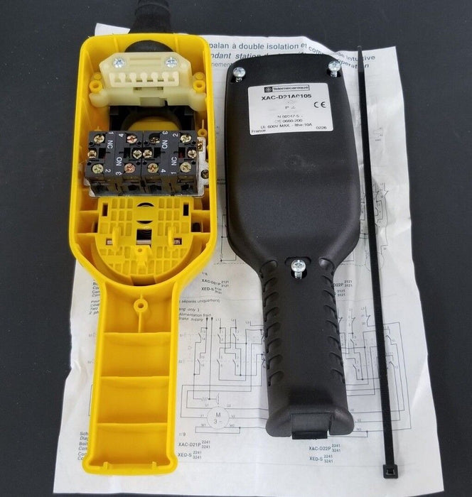 NIB TELEMECANIQUE XAC D21A0105 PENDANT CONTROL STATION XACD21A0105