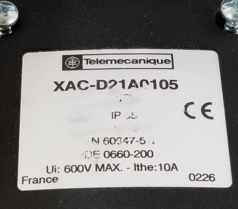 NIB TELEMECANIQUE XAC D21A0105 PENDANT CONTROL STATION XACD21A0105