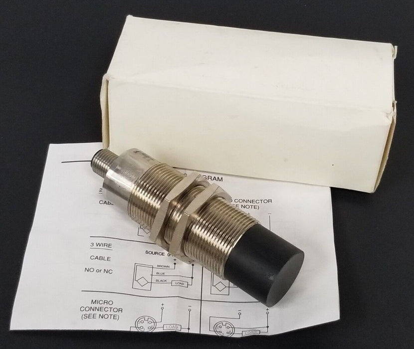 NIB CUTLER-HAMMER E57-30LE40-AA TUBULAR INDCUTIVE PROXIMITY SENSOR E5730LE40AA