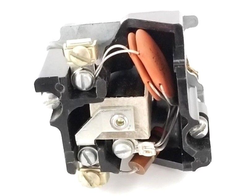 NIB CUTLER HAMMER 10250T228 INDICATOR LIGHT 440-480V NEON 1 HOLE MTG.