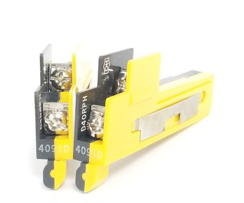 NIB CUTLER HAMMER D40RPH REED RELAY 3 AMP, 300VAC QTY: 2