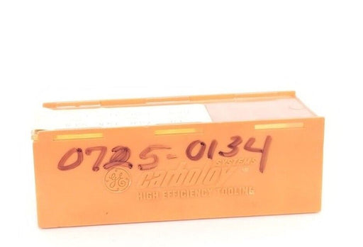 BOX OF 10 NEW GE CARBOLOY SYSTEMS 730 TSN 535 CARBIDE INSERTS 044 130241 19735
