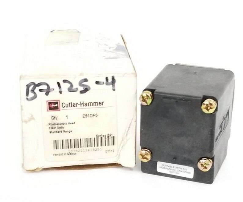 NIB CUTLER-HAMMER E51DF3 FIBER OPTIC PHOTOELECTRIC HEAD, SERIES B3