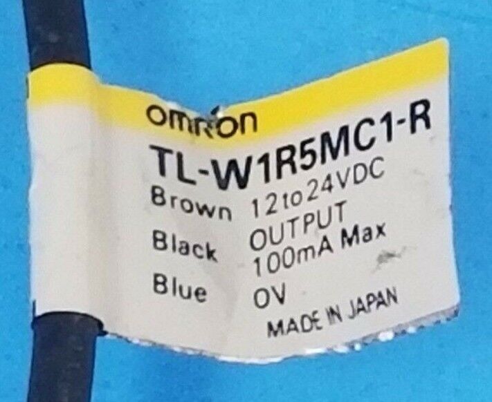 OMRON TL-W1R5MC1-R PROXIMITY SENSOR TLW1R5MC1R, 12 TO 24VDC, (MISSING SCREW)