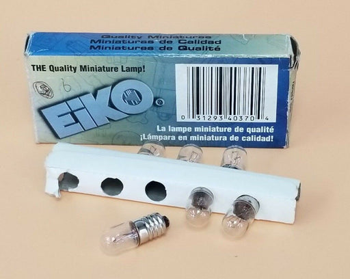 BOX OF 6 NEW EIKO 1821 BULBS 28V, 17A