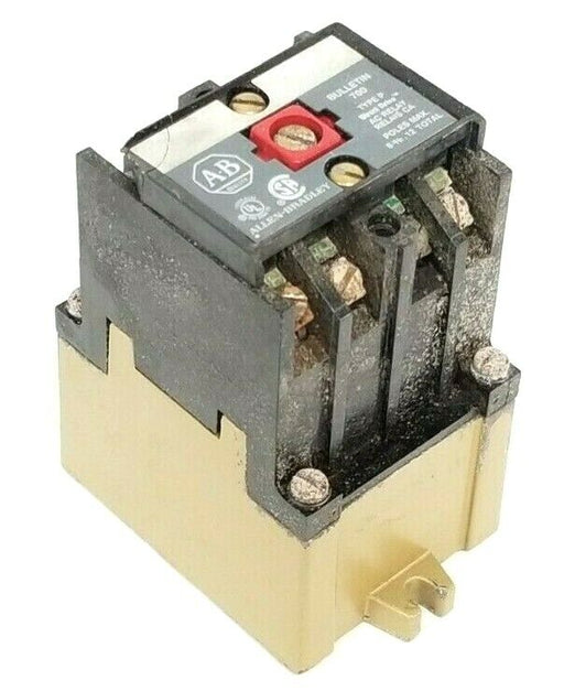 ALLEN BRADLEY 700-P400A1 AC RELAY SER. A, 700P400A1