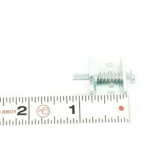 LOT OF 10 GENERIC 2AFE0-GEF0-9001 MOUNTING CLIPS 390-15