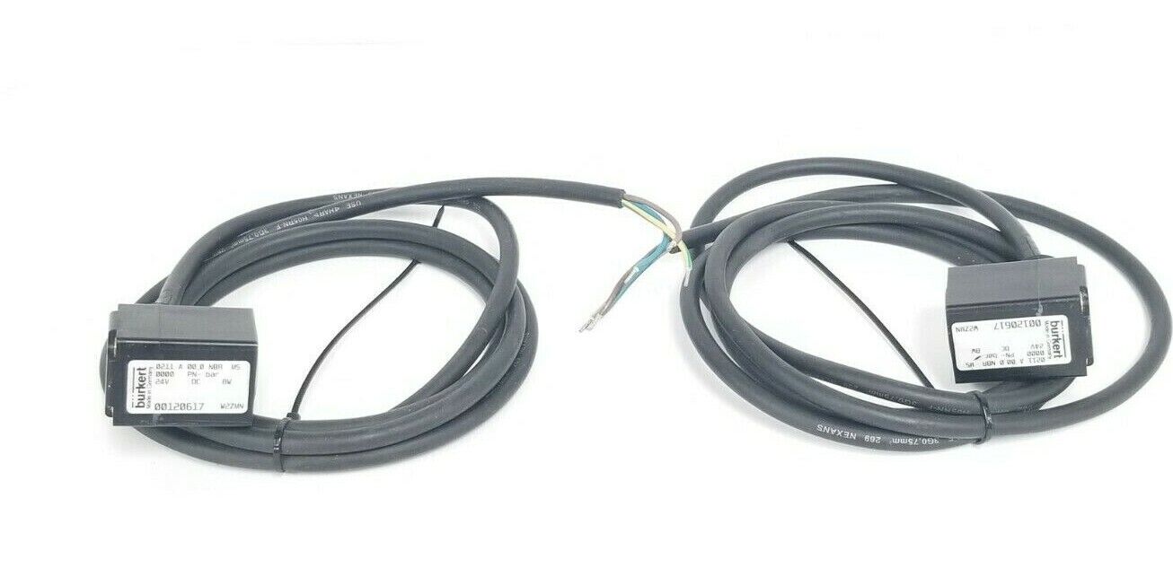 LOT OF 2 BURKERT 00120617 SOLENOID VALVE CONTROL HEADS 0211 A 00,0 NBR MS, 8W, 2