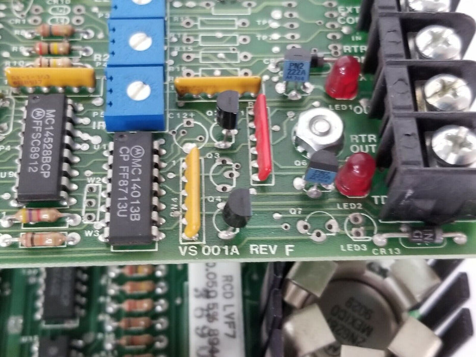 INDUSTRIAL DEVICES CORP. D2200 CONTROL BOARD REV. B W/ VS-001A BOARD REV. F