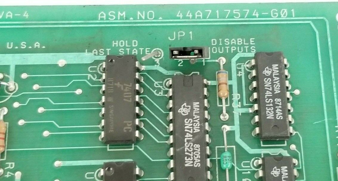 GE FANUC IC600BF929K OUTPUT MODULE 10-50V SOURCE, 44A717558-G01