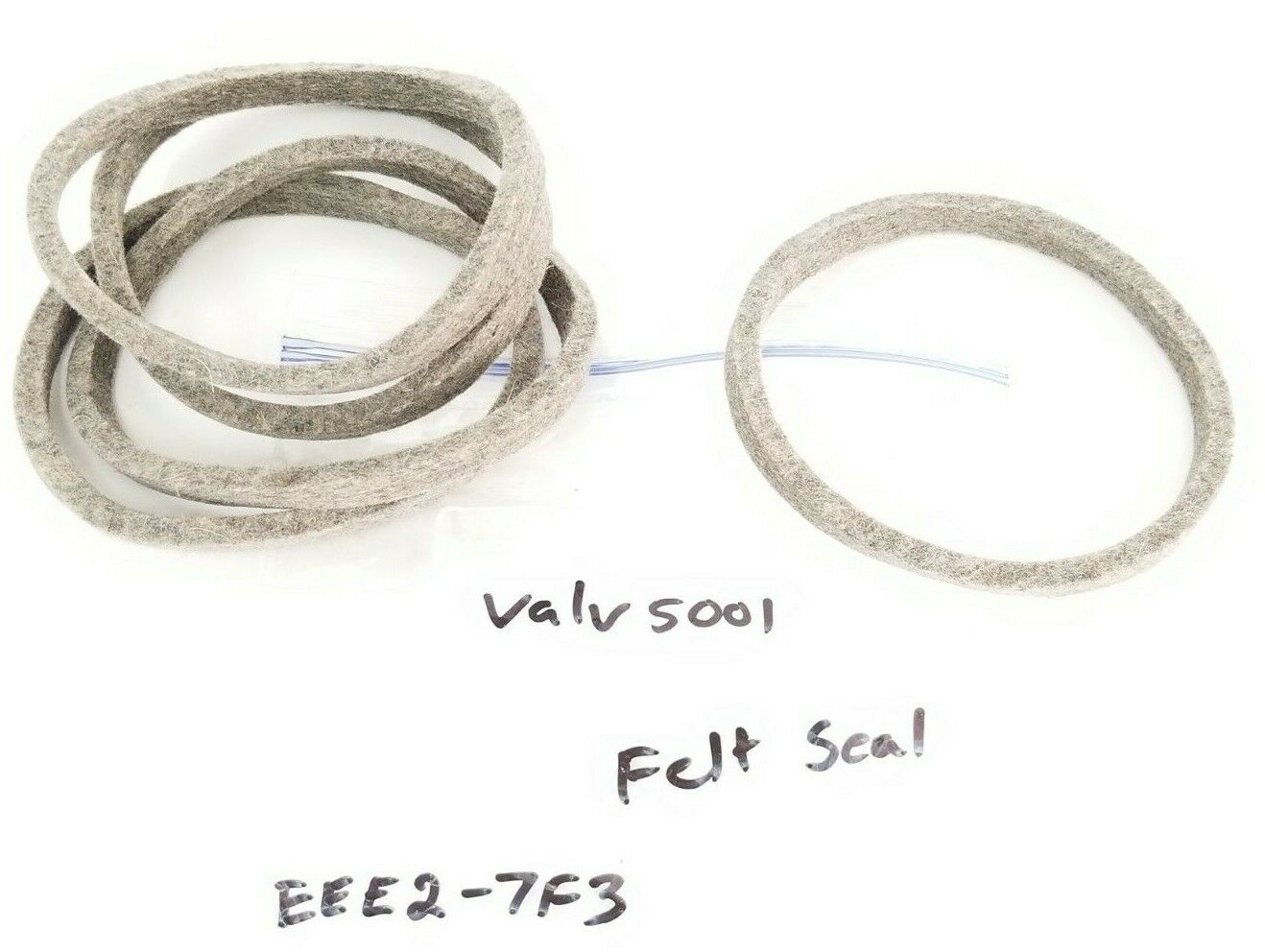 LOT OF 5 NEW GENERIC EEE2-7F3 FELT SEALS,  ~4-1/8" ID, ~4-5/8" OD, EEE27F3