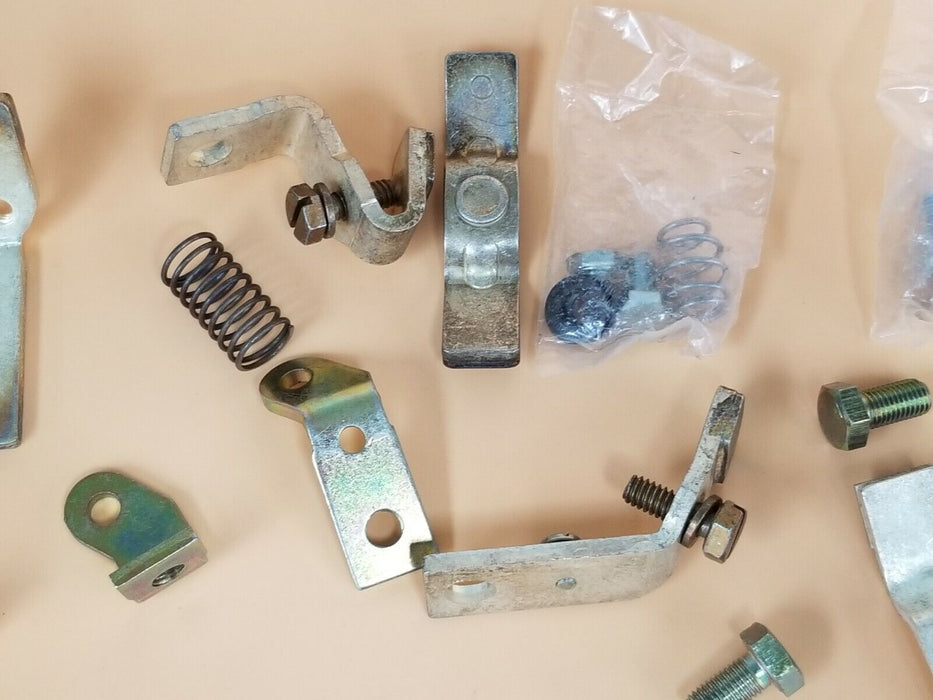 LOT OF NEW GENERIC CONTACT KITS