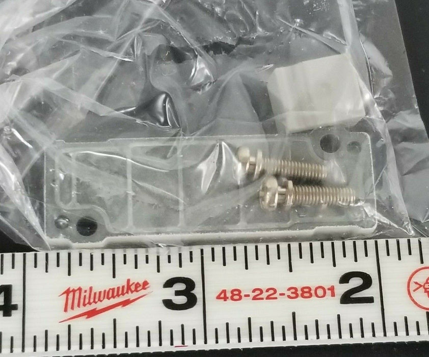 LOT OF 5 NEW SMC SY5000 SUB PLATES