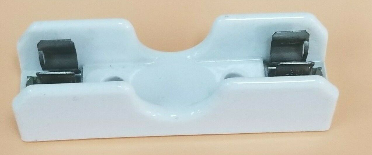 COOPER BUSSMANN 2610 FUSE BLOCK CERAMIC 30 AMP 1 POLE 600V