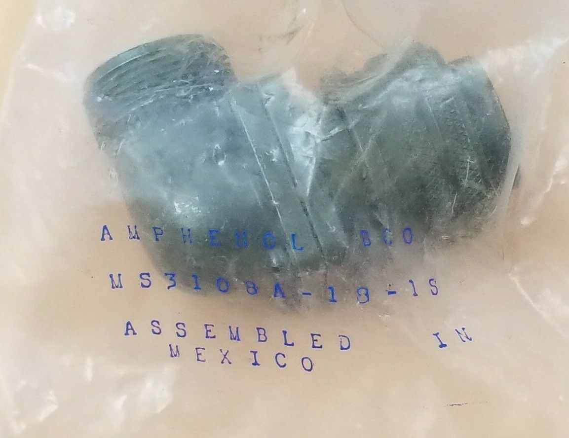 NEW AMPHENOL BCO WS3108A-18-1S CONNECTOR WS3108A181S
