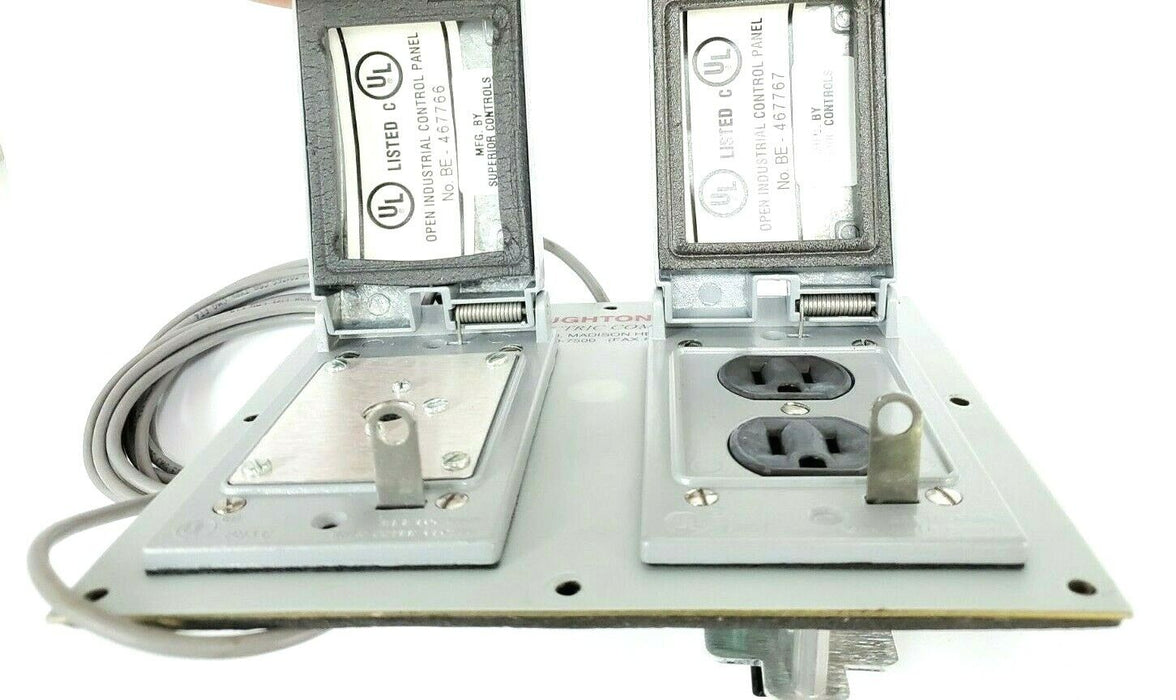 MCNAUGHTON-MCKAY BE-467766 INDUSTRIAL CONTROL PANEL MCMCCP-P5D CONVENIENCE PORT