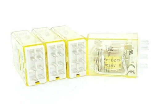 LOT OF 4 IDEC RY2S-UL RELAYS RY2SUL, DC24V