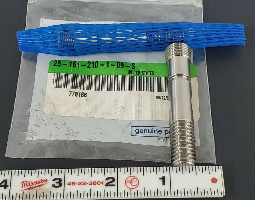 LOT OF 2 NEW ALFA LAVAL 25-161-210-1-09-S COUPLER STUD 25161210109S