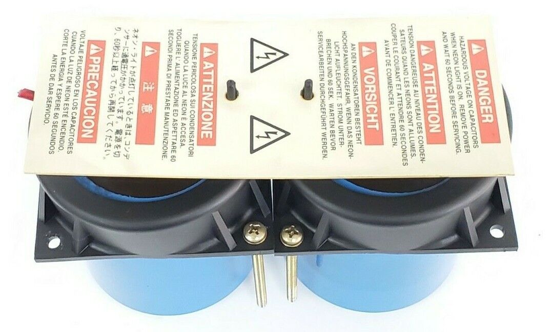 LOT OF 2 NIPPON CHIMI-CON 36DY15064 CAPACITORS 2700UF, 400VDC, 9530L62