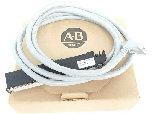 NEW ALLEN BRADLEY 1492-CABLE025J PRE-WIRED CABLE SER. C 2.5M 1492CABLE025J