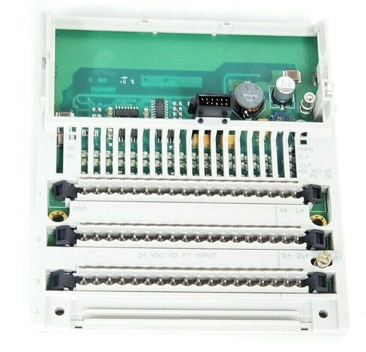 SCHNEIDER MODICON TSX MOMENTUM 170ADI35000 I/O BASE 24VDC-32PT IN PV: 06, RL: 17